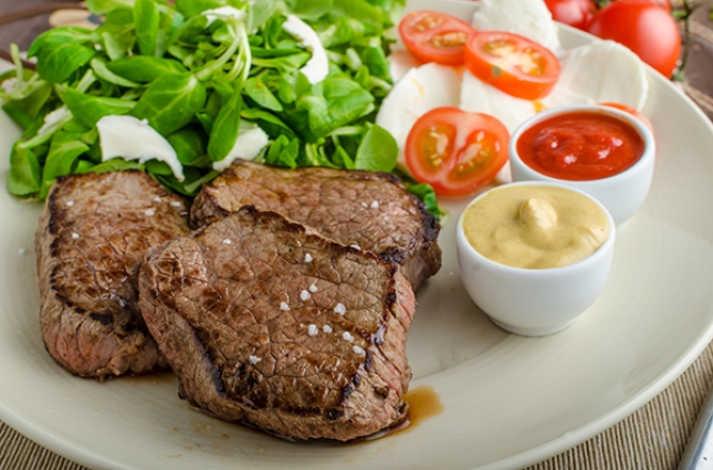 Steak és különleges húsételek